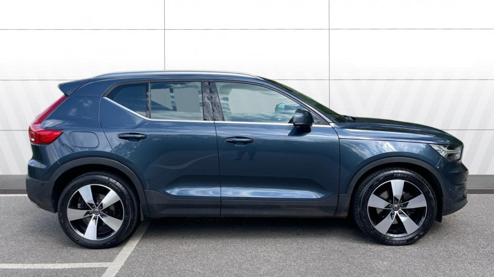 Volvo XC40 2.0 T5 Inscription 5dr AWD Geartronic Petrol Estate - Image 5