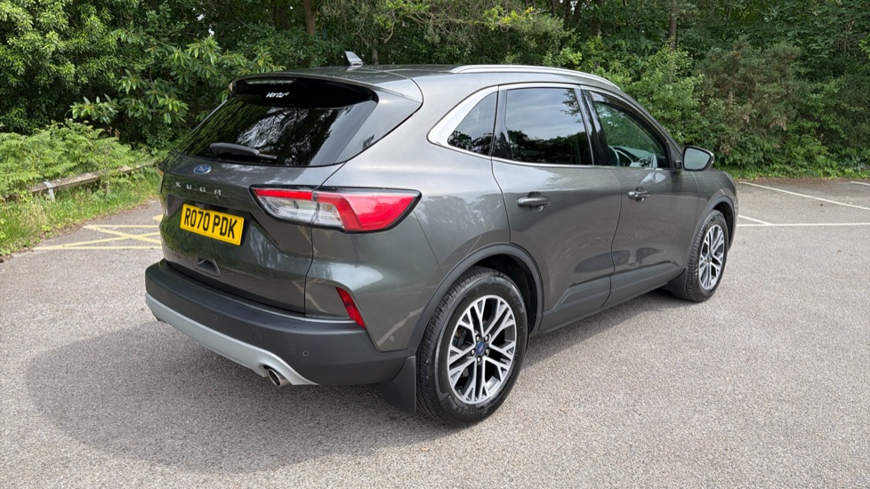 Ford Kuga 1.5 EcoBlue Titanium First Edition 5dr Diesel Estate - Image 21