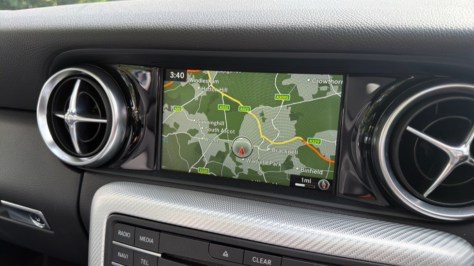 Mercedes-Benz SLC 300 AMG Line 2dr 9G-Tronic Petrol Roadster - Image 12
