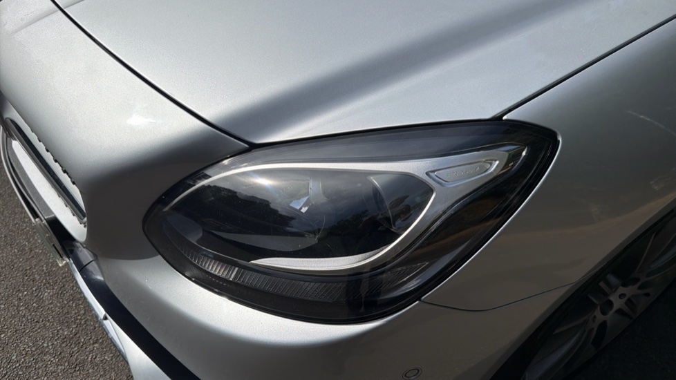 Mercedes-Benz SLC 300 AMG Line 2dr 9G-Tronic Petrol Roadster - Image 23