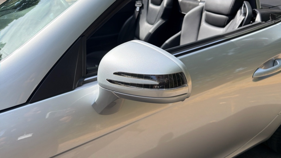 Mercedes-Benz SLC 300 AMG Line 2dr 9G-Tronic Petrol Roadster - Image 26