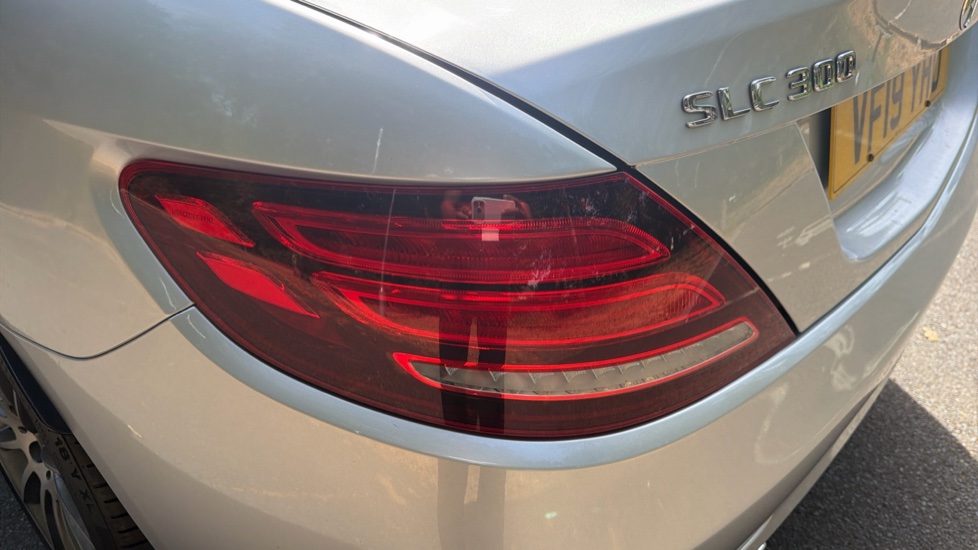 Mercedes-Benz SLC 300 AMG Line 2dr 9G-Tronic Petrol Roadster - Image 31