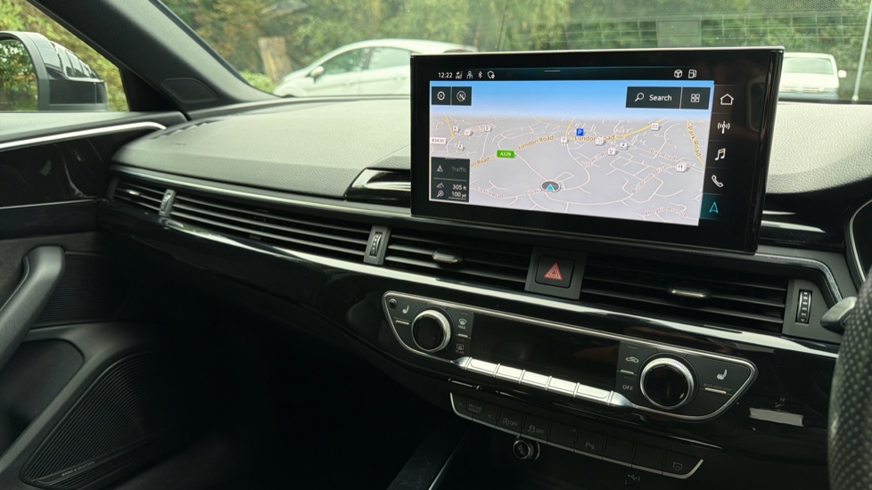 Audi A4 35 TDI Black Edition 5dr S Tronic Diesel Estate - Image 14
