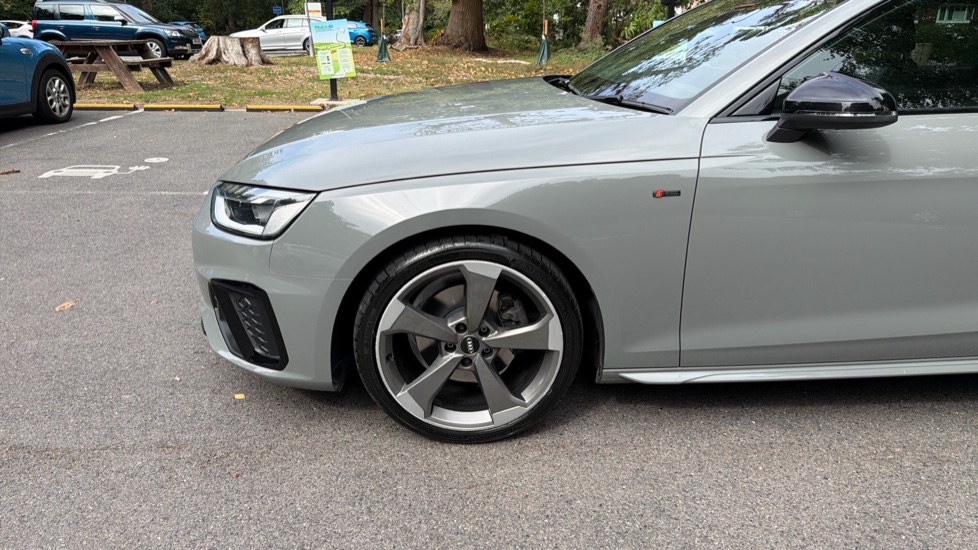 Audi A4 35 TDI Black Edition 5dr S Tronic Diesel Estate - Image 30