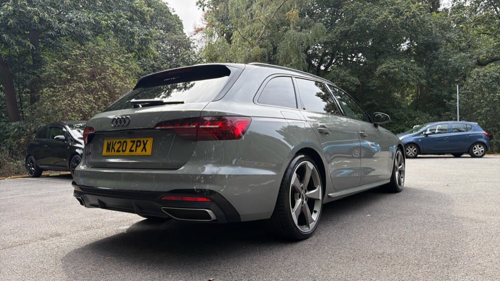 Audi A4 35 TDI Black Edition 5dr S Tronic Diesel Estate - Image 39