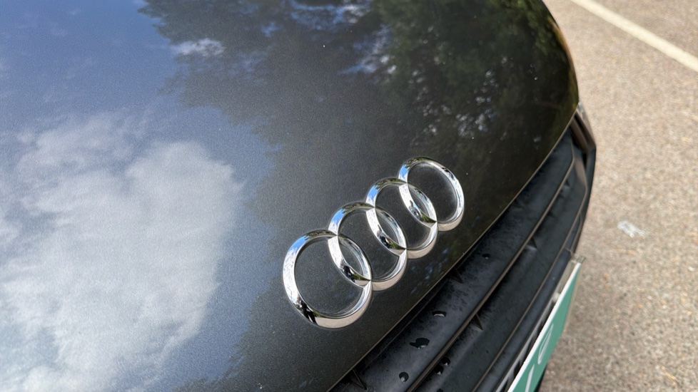Audi TT 1.8T FSI Black Edition 2dr Petrol Coupe - Image 23