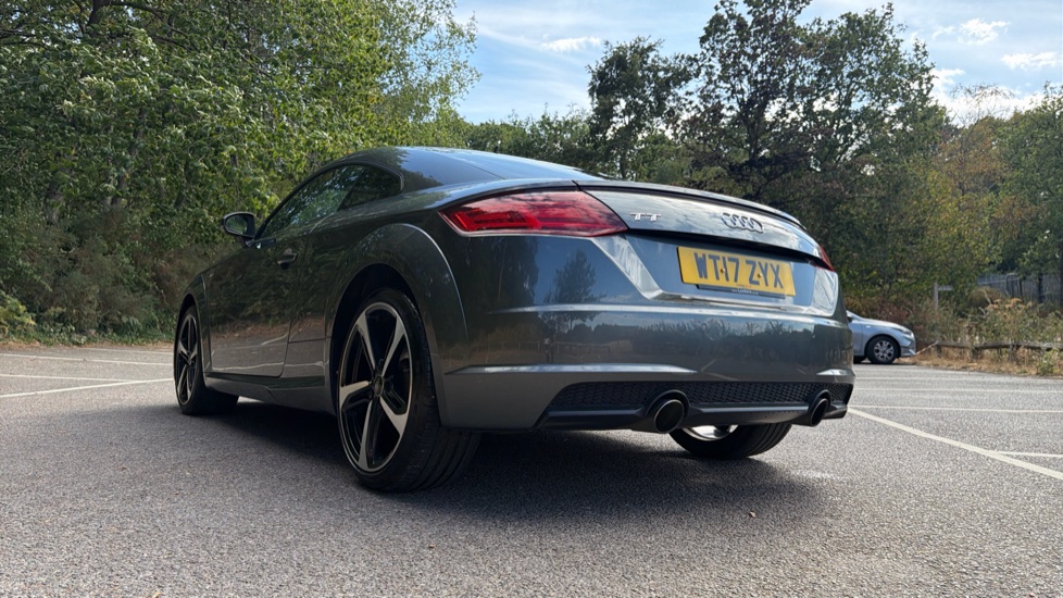 Audi TT 1.8T FSI Black Edition 2dr Petrol Coupe - Image 33