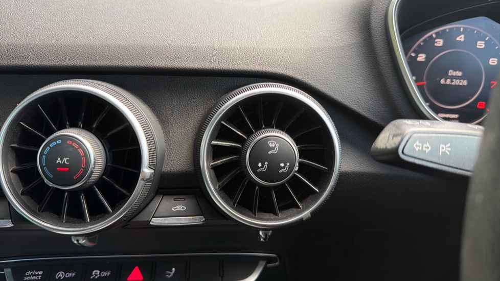 Audi TT 1.8T FSI Black Edition 2dr Petrol Coupe - Image 45