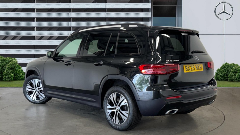 Mercedes-Benz GLB 200 Sport Executive 5dr 7G-Tronic Petrol Estate - Image 2