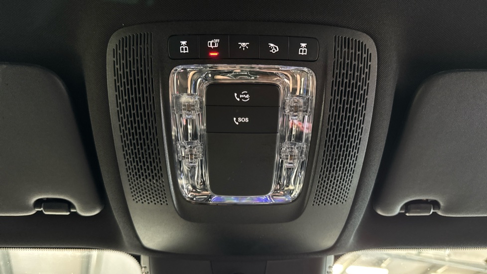 Mercedes-Benz GLB 200 Sport Executive 5dr 7G-Tronic Petrol Estate - Image 39