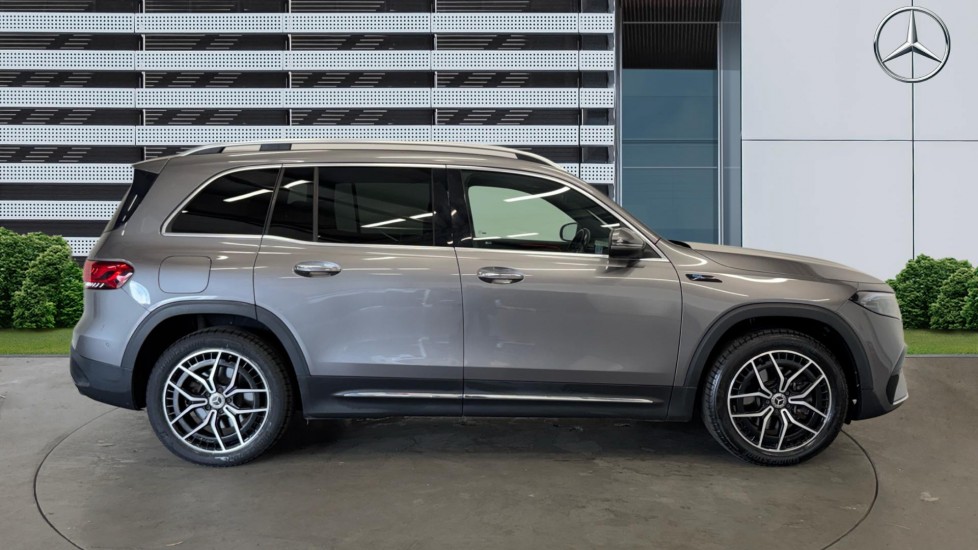 Mercedes-Benz Eqb 300 4M 168kW AMG Line Premium 66.5kWh 5dr Auto Electric Estate - Image 5