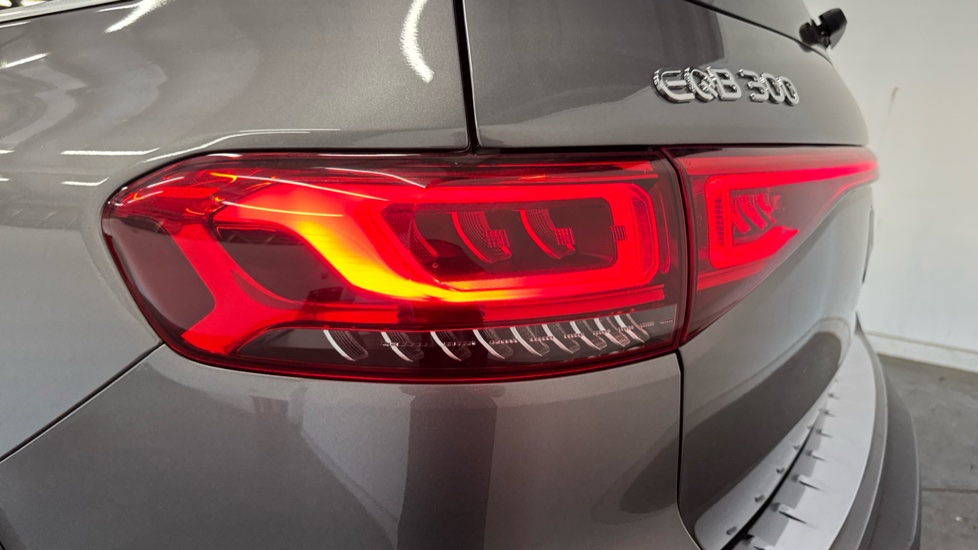 Mercedes-Benz Eqb 300 4M 168kW AMG Line Premium 66.5kWh 5dr Auto Electric Estate - Image 44
