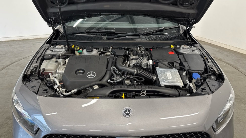 Mercedes-Benz A-Class A250e AMG Line Premium 5dr Auto Hatchback - Image 8
