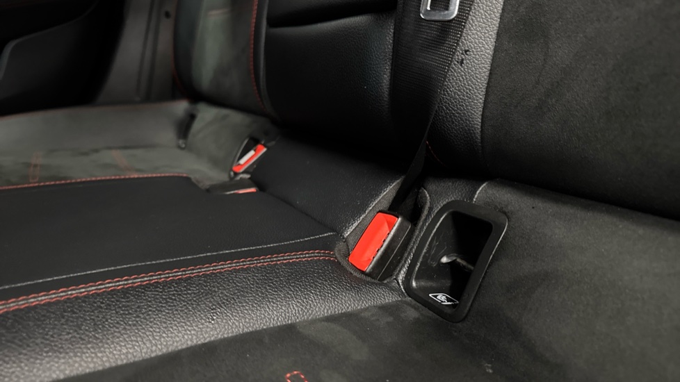 Mercedes-Benz A-Class A250e AMG Line Premium 5dr Auto Hatchback - Image 17