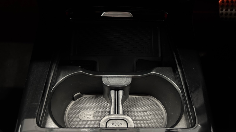 Mercedes-Benz A-Class A250e AMG Line Premium 5dr Auto Hatchback - Image 33