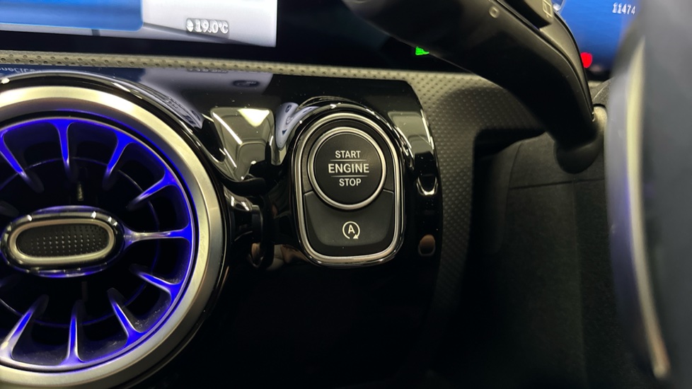 Mercedes-Benz A-Class A180 AMG Line Premium Plus 5dr Auto Petrol Hatchback - Image 32