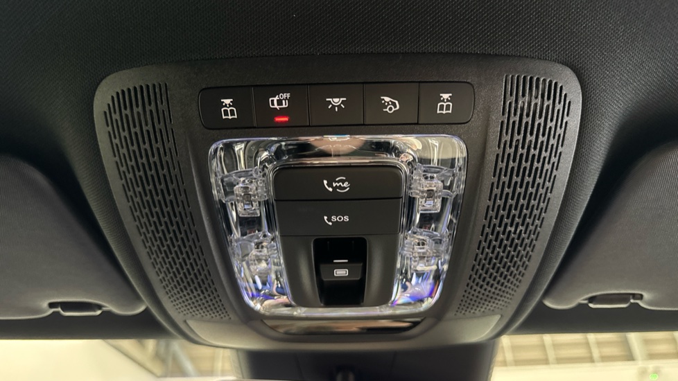 Mercedes-Benz A-Class A180 AMG Line Premium Plus 5dr Auto Petrol Hatchback - Image 37