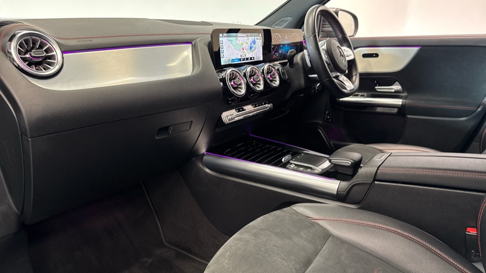 Mercedes-Benz Eqa 250 140kW AMG Line 66.5kWh 5dr Auto Electric Hatchback - Image 9