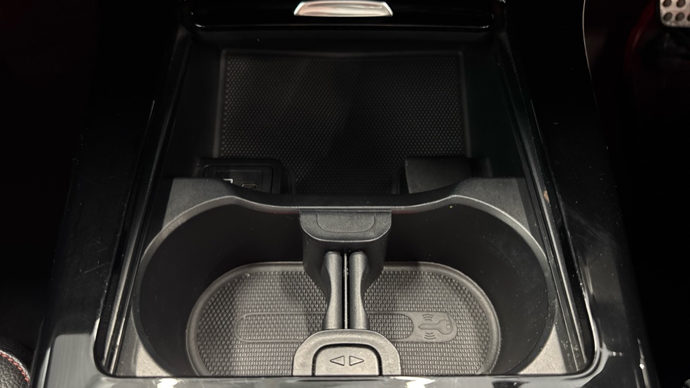 Mercedes-Benz A-Class A200 AMG Line Premium 5dr Auto Petrol Hatchback - Image 34