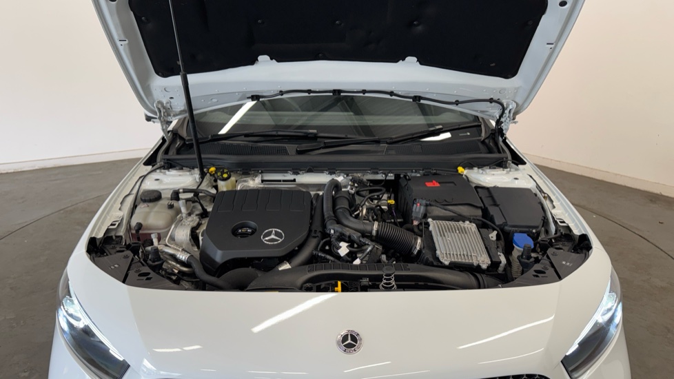 Mercedes-Benz A-Class A180 AMG Line Premium Plus 5dr Auto Petrol Hatchback - Image 8