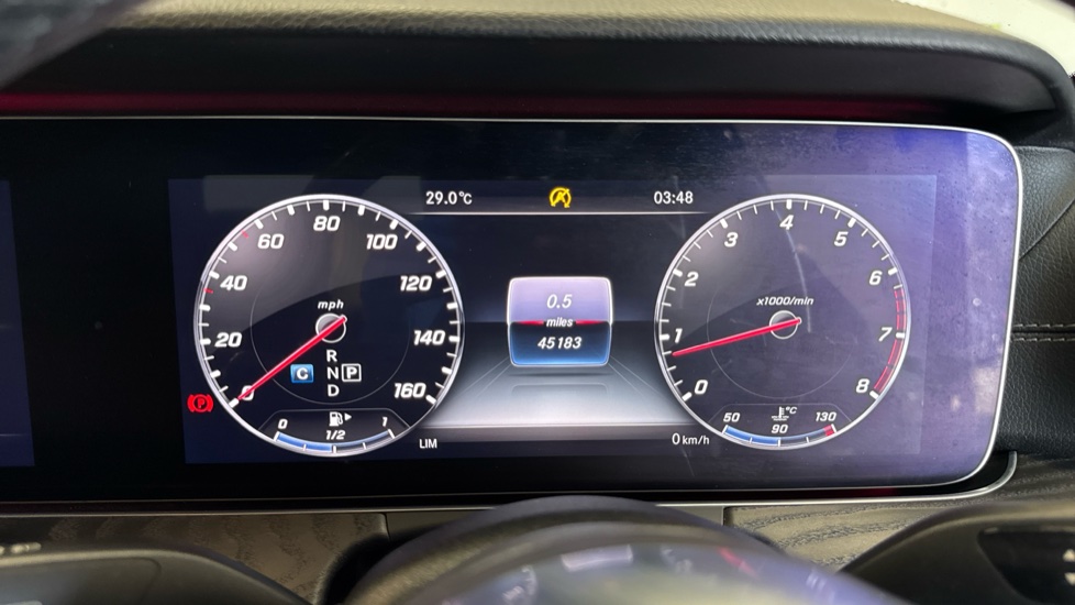 Mercedes-Benz E-Class E200 AMG Line Edition Premium 4dr 9G-Tronic Petrol Saloon - Image 18