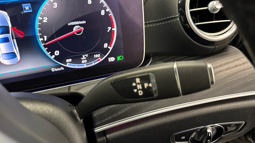 Mercedes-Benz E-Class E200 AMG Line Edition Premium 4dr 9G-Tronic Petrol Saloon - Image 23
