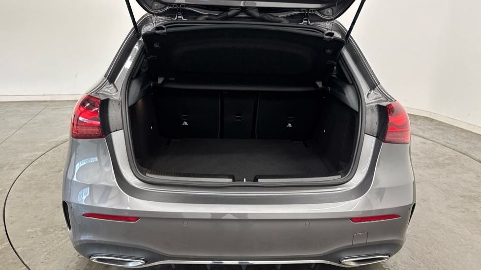 Mercedes-Benz A-Class A180 AMG Line Premium Plus 5dr Auto Petrol Hatchback - Image 4