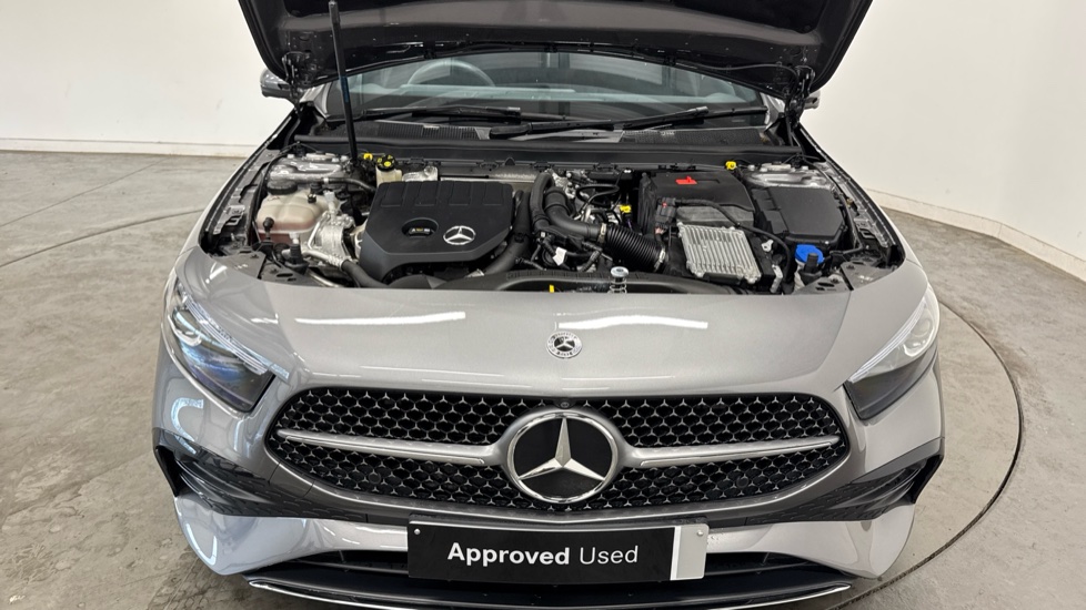 Mercedes-Benz A-Class A180 AMG Line Premium Plus 5dr Auto Petrol Hatchback - Image 8