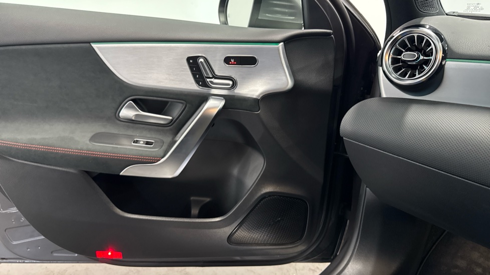 Mercedes-Benz A-Class A180 AMG Line Premium Plus 5dr Auto Petrol Hatchback - Image 30