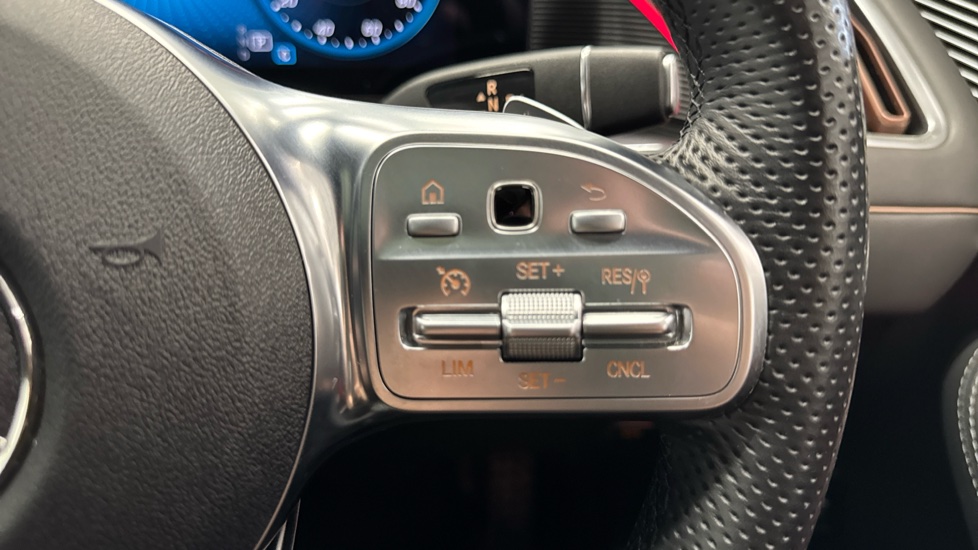 Mercedes-Benz EQC 400 300kW AMG Line Premium Plus 80kWh 5dr Auto Electric Estate - Image 30