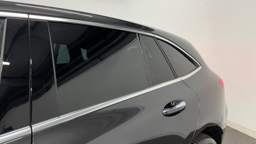 Mercedes-Benz EQC 400 300kW AMG Line Premium Plus 80kWh 5dr Auto Electric Estate - Image 44