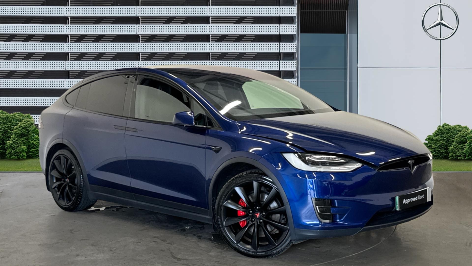 Tesla Model X listing photo