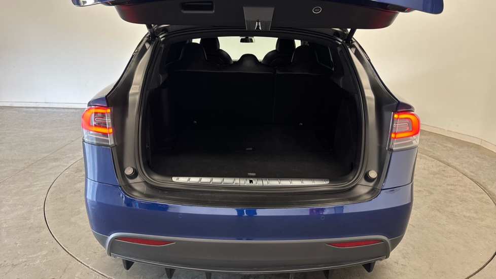 Tesla Model X Performance Ludicrous AWD 5dr Auto [7 Seat] Electric Hatchback - Image 4
