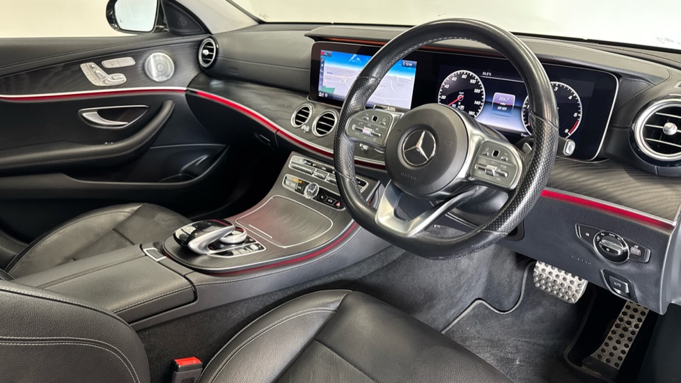 Mercedes-Benz E-Class E350d AMG Line Edition Premium Plus 4dr 9G-Tronic Diesel Saloon - Image 11