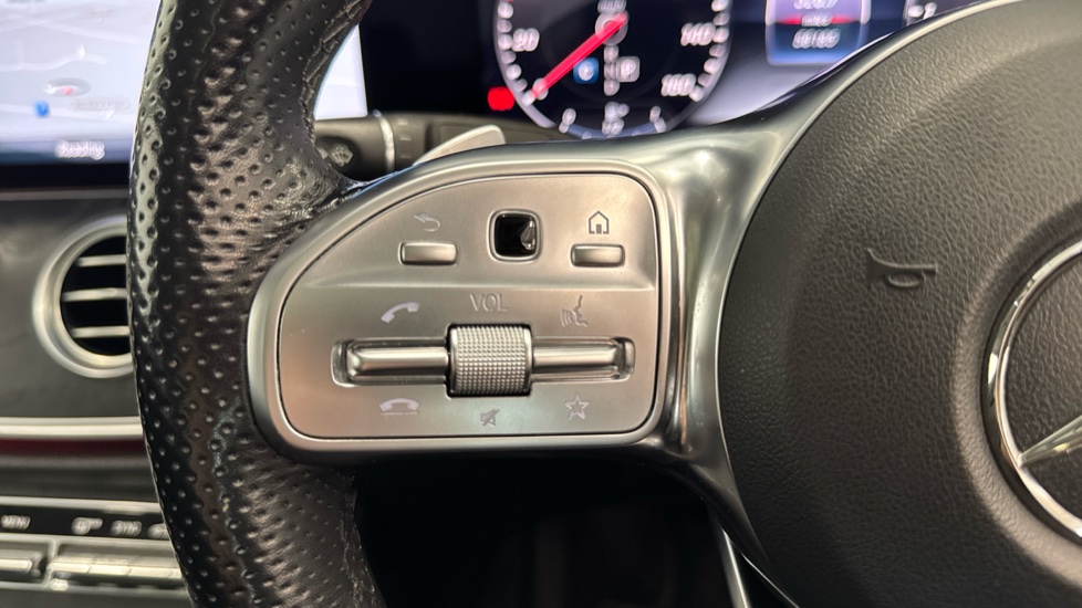 Mercedes-Benz E-Class E350d AMG Line Edition Premium Plus 4dr 9G-Tronic Diesel Saloon - Image 29