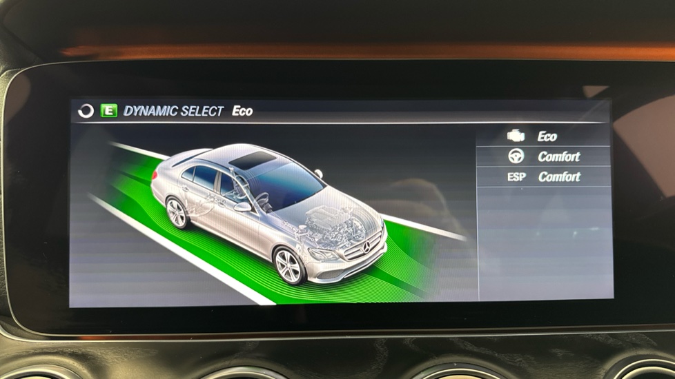 Mercedes-Benz E-Class E350d AMG Line Edition Premium Plus 4dr 9G-Tronic Diesel Saloon - Image 40