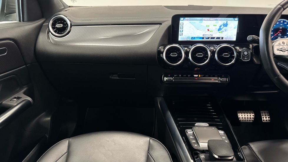 Mercedes-AMG GLA 35 4Matic 5dr Auto Petrol Hatchback - Image 14