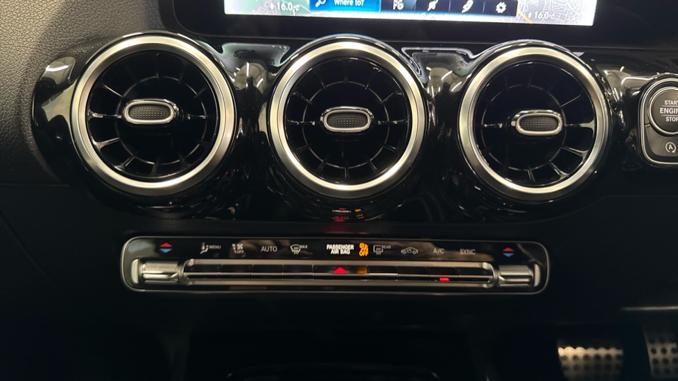 Mercedes-AMG GLA 35 4Matic 5dr Auto Petrol Hatchback - Image 33
