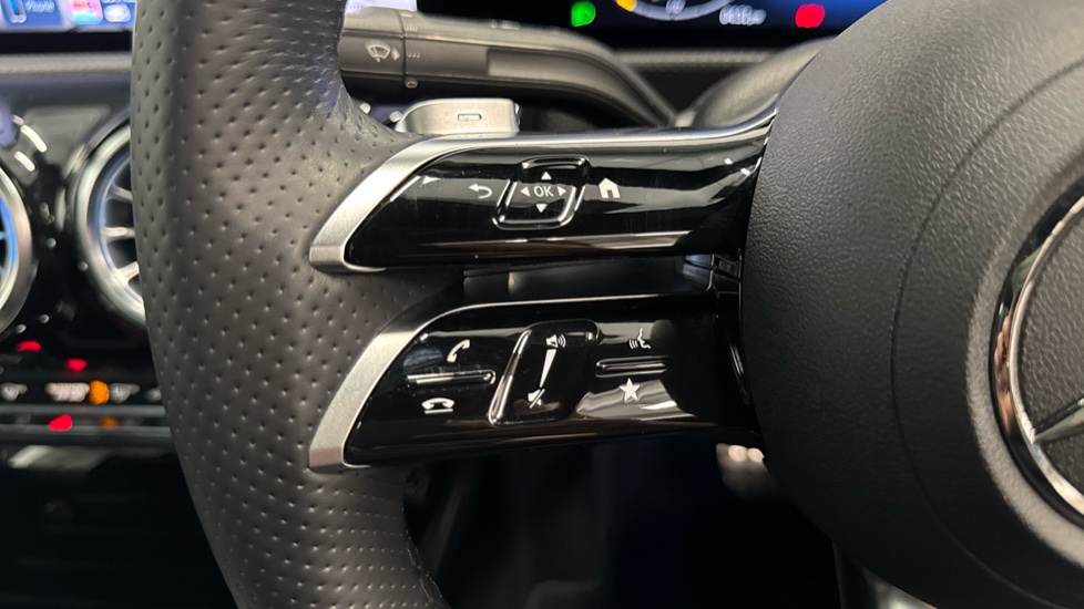 Mercedes-Benz CLA 200 AMG Line Premium Plus 4dr Tip Auto Petrol Saloon - Image 29