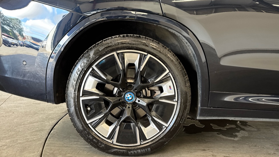 BMW iX3 210kW M Sport Pro 80kWh 5dr Auto Electric Estate - Image 7