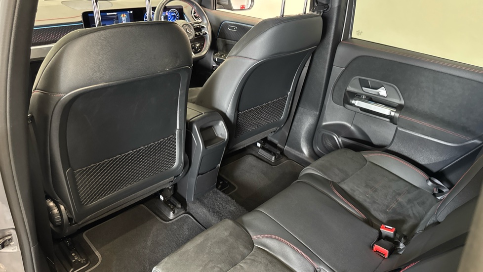 Mercedes-Benz Eqb 350 4M 215kW AMG Line Executive 66.5kWh 5dr At Electric Estate - Image 16