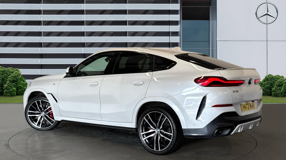 BMW X6 xDrive30d MHT M Sport 5dr Step Auto Diesel Estate - Image 2