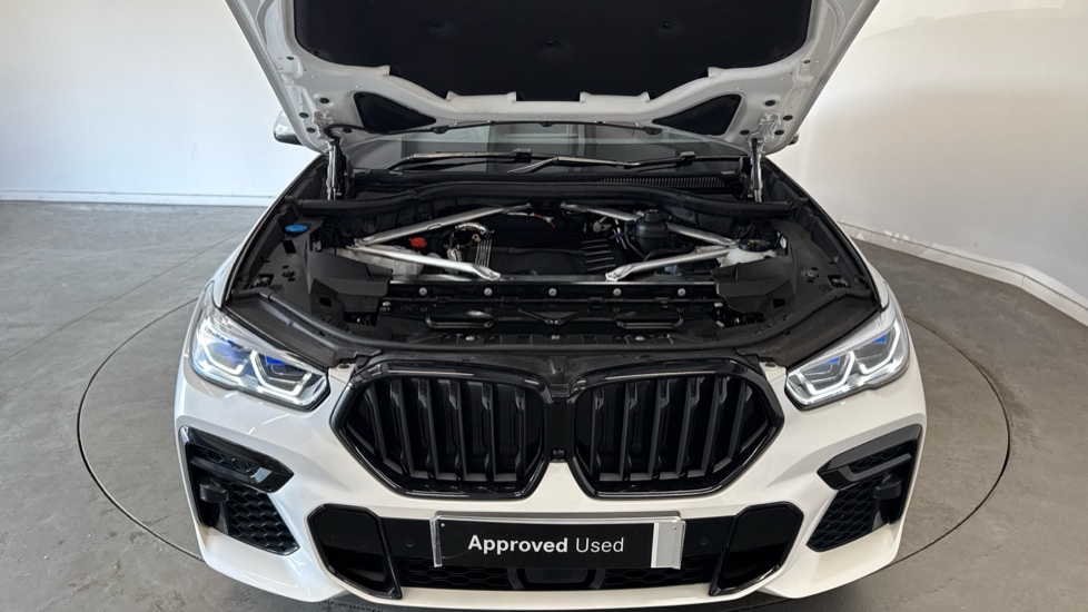BMW X6 xDrive30d MHT M Sport 5dr Step Auto Diesel Estate - Image 8