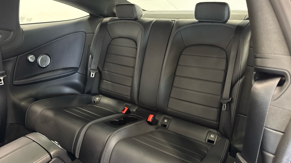 Mercedes-Benz C-Class C200 AMG Line Premium Plus 2dr 9G-Tronic Petrol Coupe - Image 16