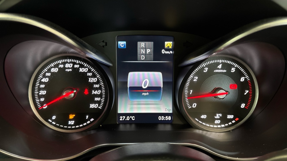 Mercedes-Benz C-Class C200 AMG Line Premium Plus 2dr 9G-Tronic Petrol Coupe - Image 18