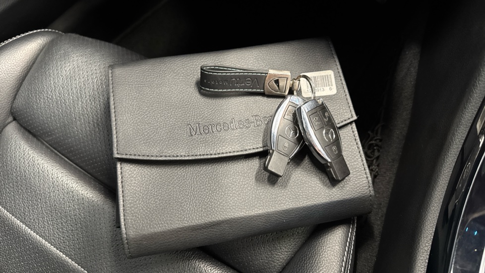Mercedes-Benz C-Class C200 AMG Line Premium Plus 2dr 9G-Tronic Petrol Coupe - Image 19
