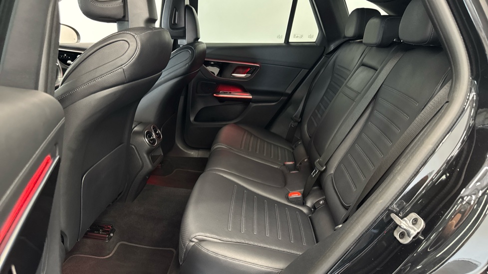 Mercedes-Benz GLC 220d 4Matic AMG Line Premium 5dr 9G-Tronic Diesel Estate - Image 16