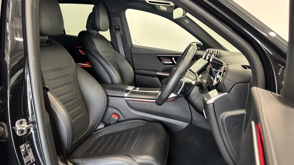 Mercedes-Benz GLC 220d 4Matic AMG Line Premium 5dr 9G-Tronic Diesel Estate - Image 25