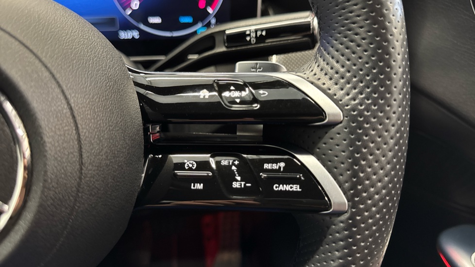 Mercedes-Benz GLC 220d 4Matic AMG Line Premium 5dr 9G-Tronic Diesel Estate - Image 28