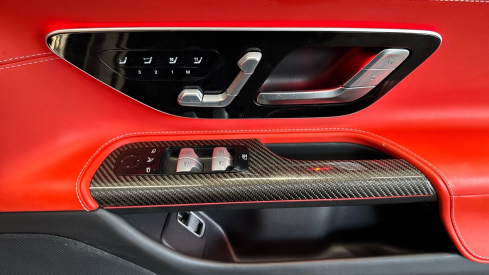 Mercedes-AMG SL 63 4Matic+ Premium Plus 2dr Auto Petrol Convertible - Image 23